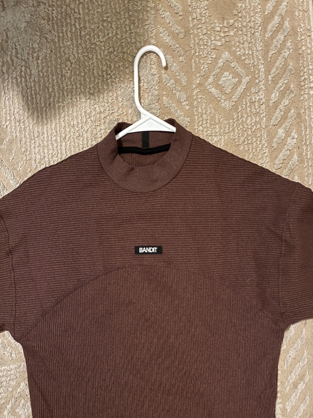 Bandit versa rib mock neck pullover